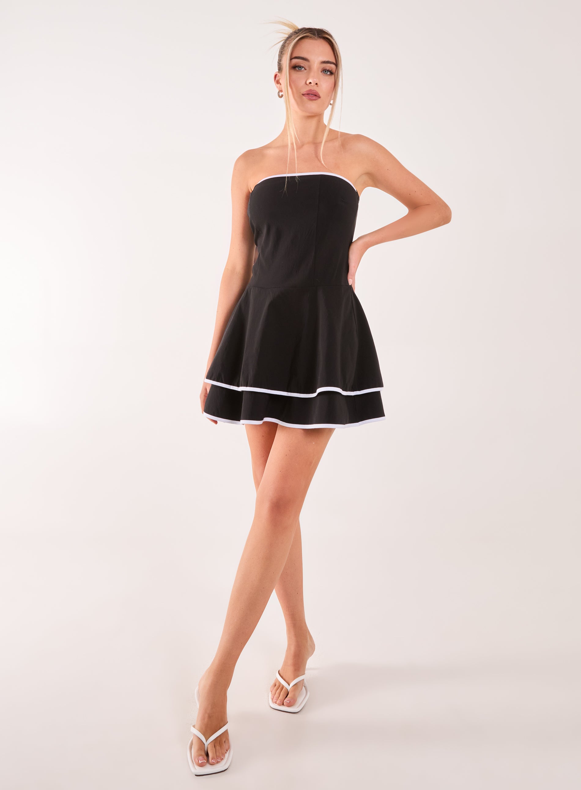 contrast binding mini dress in black Salomé Black Contrast Bow Mini Dress main image 0