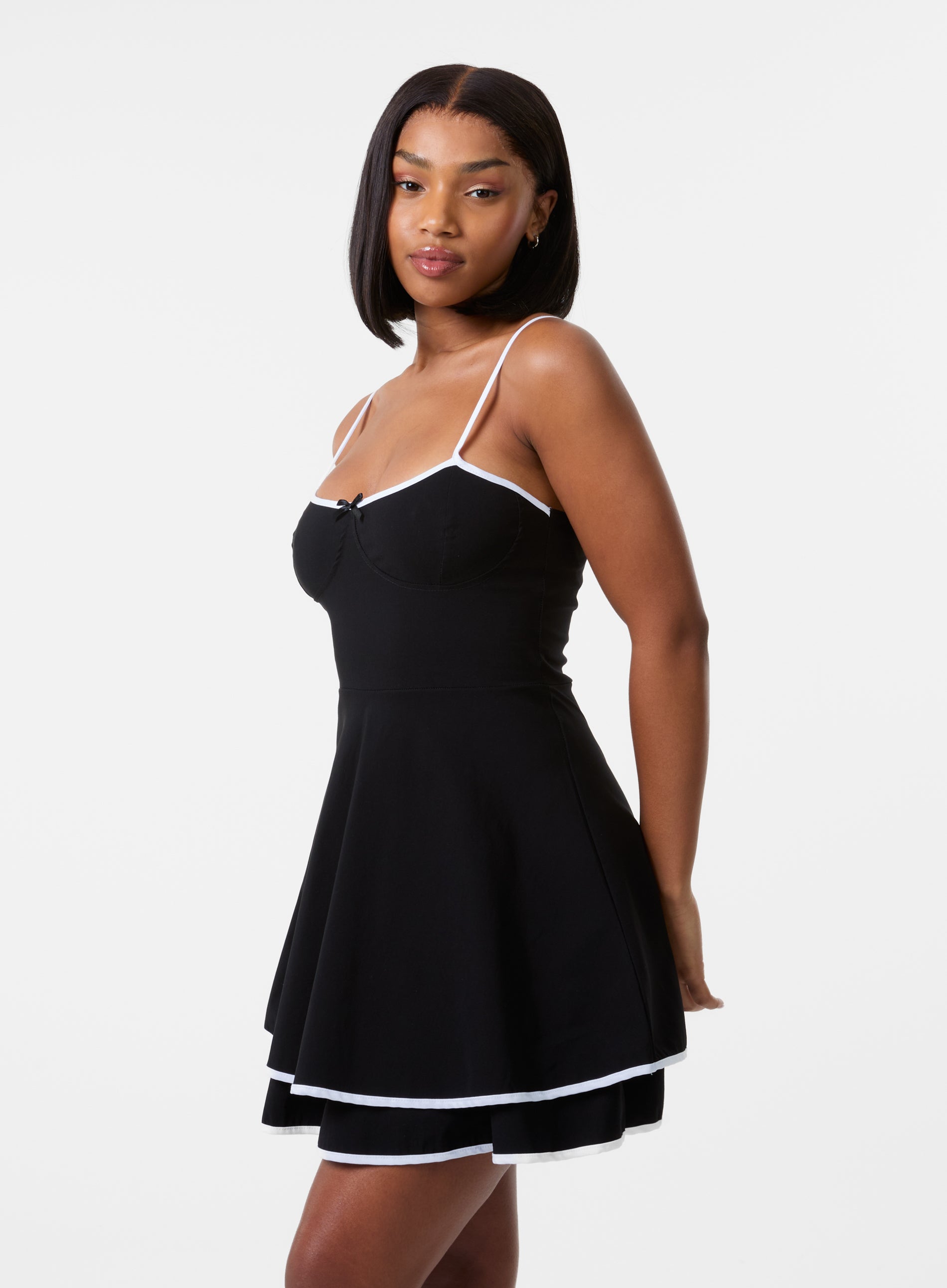 contrast binding mini dress in black Contrast Binding Detail Bandeau Split Leg Mini Dress With Bolero Sleeves In Black | EGO US